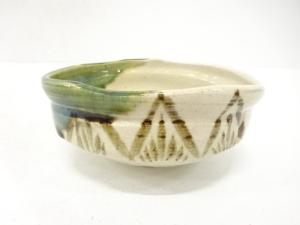 作家物　織部　茶碗